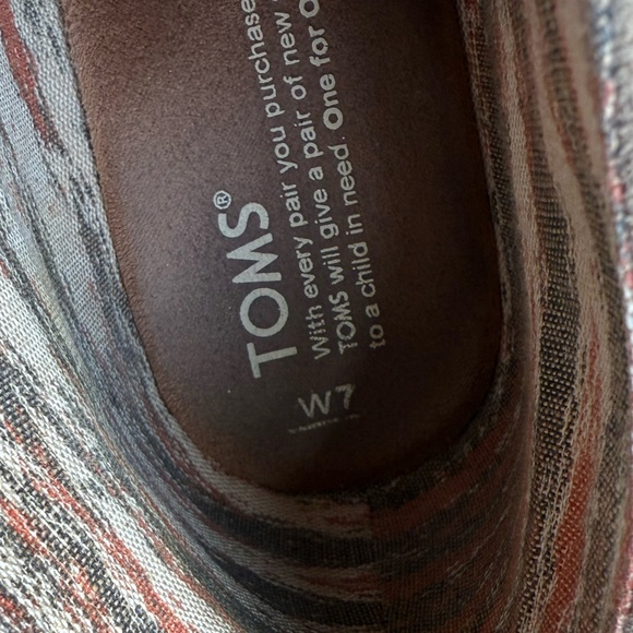Toms Tan Ankle Booties with Concealed Wedge Heel - Picture 6 of 6